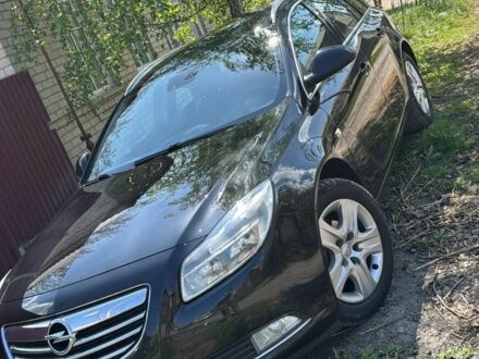 Опель Инсигния 2013 в Славянске на Automoto.ua Черный Опель Инсигния, объемом двигателя 2 л и пробегом 254 тыс. км за 7300 $, фото 1 на Automoto.ua