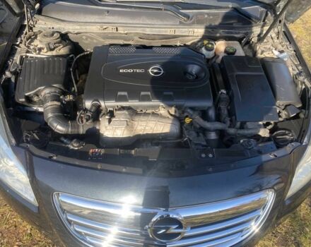 Черный Опель Инсигния, объемом двигателя 2 л и пробегом 275 тыс. км за 9100 $, фото 1 на Automoto.ua