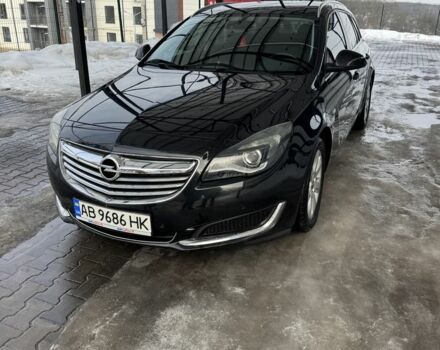 Черный Опель Инсигния, объемом двигателя 2 л и пробегом 236 тыс. км за 10900 $, фото 1 на Automoto.ua