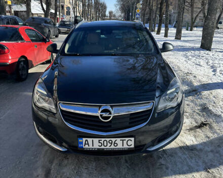 Черный Опель Инсигния, объемом двигателя 2 л и пробегом 256 тыс. км за 10500 $, фото 1 на Automoto.ua