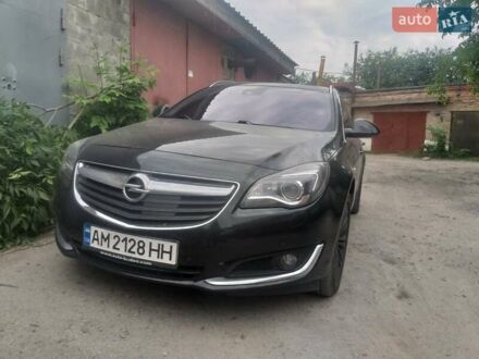 Чорний Опель Інсігнія, об'ємом двигуна 2 л та пробігом 196 тис. км за 13000 $, фото 1 на Automoto.ua