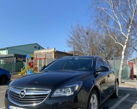 Черный Опель Инсигния, объемом двигателя 2 л и пробегом 240 тыс. км за 250 $, фото 1 на Automoto.ua