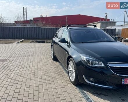 Черный Опель Инсигния, объемом двигателя 1.6 л и пробегом 250 тыс. км за 9000 $, фото 1 на Automoto.ua