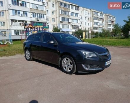 Черный Опель Инсигния, объемом двигателя 1.6 л и пробегом 316 тыс. км за 8800 $, фото 1 на Automoto.ua