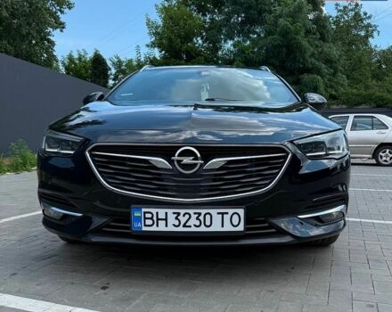 Чорний Опель Інсігнія, об'ємом двигуна 1.96 л та пробігом 250 тис. км за 15999 $, фото 1 на Automoto.ua
