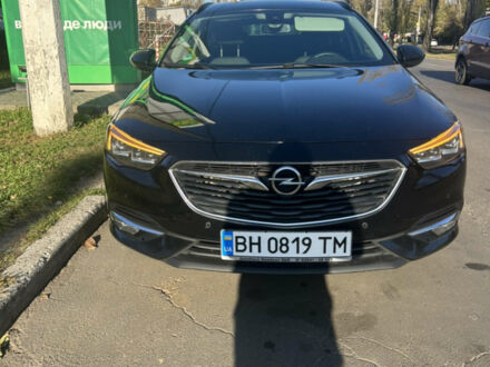 Черный Опель Инсигния, объемом двигателя 1.6 л и пробегом 200 тыс. км за 16000 $, фото 1 на Automoto.ua