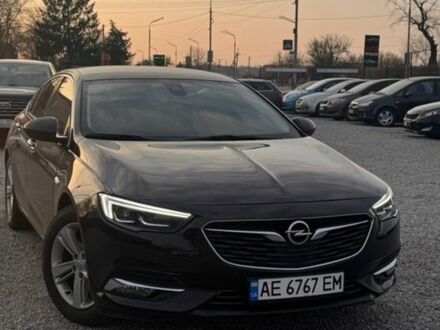 Черный Опель Инсигния, объемом двигателя 2 л и пробегом 215 тыс. км за 16200 $, фото 1 на Automoto.ua