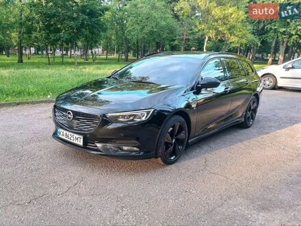 Черный Опель Инсигния, объемом двигателя 1.96 л и пробегом 268 тыс. км за 15999 $, фото 1 на Automoto.ua