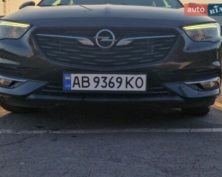 Черный Опель Инсигния, объемом двигателя 1.6 л и пробегом 154 тыс. км за 16300 $, фото 1 на Automoto.ua