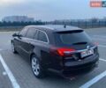 Фіолетовий Опель Інсігнія, об'ємом двигуна 1.96 л та пробігом 242 тис. км за 10800 $, фото 7 на Automoto.ua