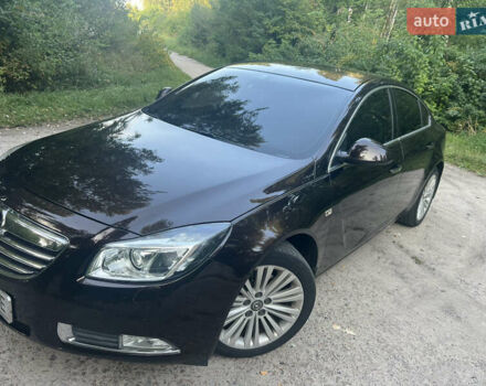 Коричневый Опель Инсигния, объемом двигателя 1.6 л и пробегом 210 тыс. км за 8500 $, фото 2 на Automoto.ua