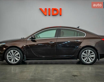 Коричневый Опель Инсигния, объемом двигателя 2 л и пробегом 220 тыс. км за 10097 $, фото 2 на Automoto.ua