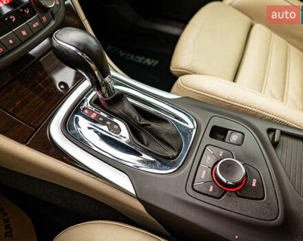 Коричневый Опель Инсигния, объемом двигателя 2 л и пробегом 220 тыс. км за 10097 $, фото 16 на Automoto.ua