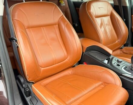 Коричневий Опель Інсігнія, об'ємом двигуна 2 л та пробігом 160 тис. км за 13000 $, фото 5 на Automoto.ua