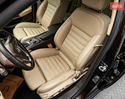 Коричневый Опель Инсигния, объемом двигателя 2 л и пробегом 220 тыс. км за 10097 $, фото 8 на Automoto.ua