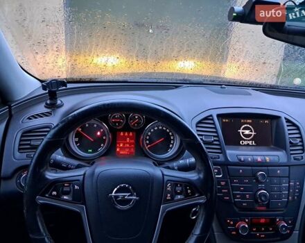 Коричневый Опель Инсигния, объемом двигателя 1.96 л и пробегом 280 тыс. км за 7500 $, фото 4 на Automoto.ua
