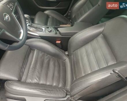 Коричневий Опель Інсігнія, об'ємом двигуна 1.96 л та пробігом 231 тис. км за 7800 $, фото 2 на Automoto.ua