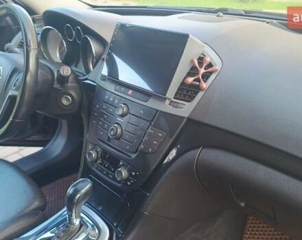 Коричневий Опель Інсігнія, об'ємом двигуна 1.96 л та пробігом 202 тис. км за 10000 $, фото 2 на Automoto.ua