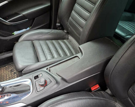 Коричневый Опель Инсигния, объемом двигателя 1.96 л и пробегом 310 тыс. км за 7999 $, фото 7 на Automoto.ua