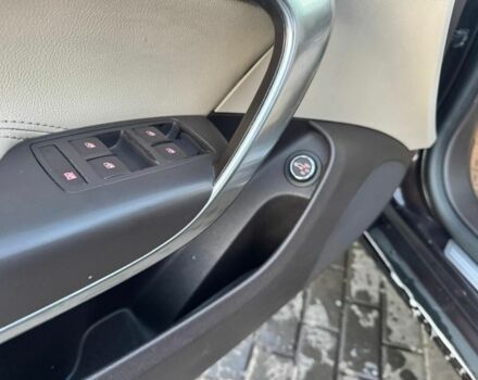 Коричневый Опель Инсигния, объемом двигателя 2 л и пробегом 250 тыс. км за 6000 $, фото 6 на Automoto.ua