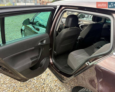 Коричневый Опель Инсигния, объемом двигателя 1.96 л и пробегом 222 тыс. км за 8850 $, фото 23 на Automoto.ua