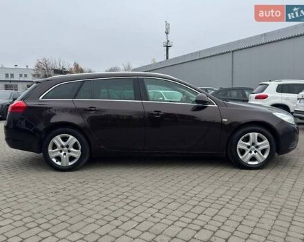 Коричневый Опель Инсигния, объемом двигателя 1.96 л и пробегом 198 тыс. км за 9700 $, фото 9 на Automoto.ua