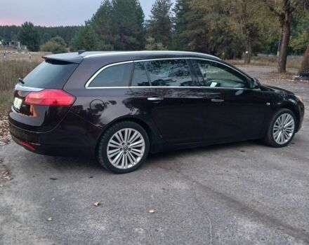 Коричневый Опель Инсигния, объемом двигателя 2 л и пробегом 350 тыс. км за 4250 $, фото 2 на Automoto.ua