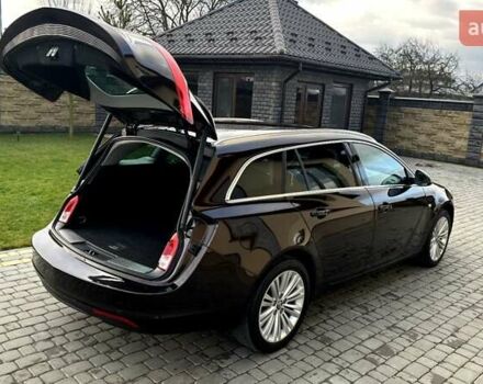 Коричневый Опель Инсигния, объемом двигателя 1.6 л и пробегом 187 тыс. км за 8550 $, фото 12 на Automoto.ua