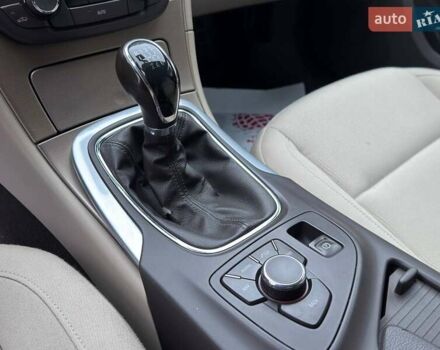 Коричневый Опель Инсигния, объемом двигателя 1.96 л и пробегом 198 тыс. км за 9700 $, фото 14 на Automoto.ua