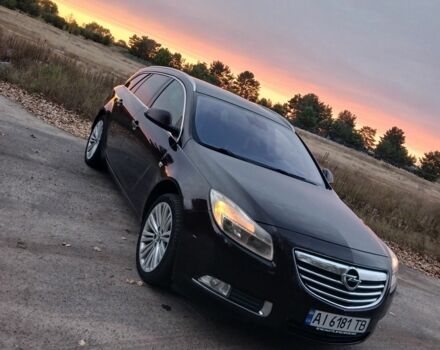 Коричневый Опель Инсигния, объемом двигателя 2 л и пробегом 350 тыс. км за 4250 $, фото 1 на Automoto.ua
