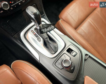 Коричневий Опель Інсігнія, об'ємом двигуна 2 л та пробігом 252 тис. км за 8900 $, фото 18 на Automoto.ua