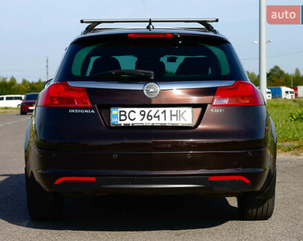 Коричневий Опель Інсігнія, об'ємом двигуна 1.96 л та пробігом 225 тис. км за 8700 $, фото 4 на Automoto.ua