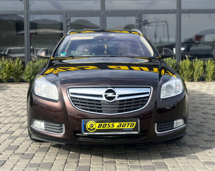 Коричневый Опель Инсигния, объемом двигателя 2 л и пробегом 246 тыс. км за 9600 $, фото 1 на Automoto.ua