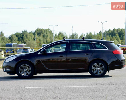 Коричневий Опель Інсігнія, об'ємом двигуна 1.96 л та пробігом 225 тис. км за 8700 $, фото 1 на Automoto.ua