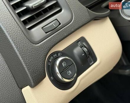 Коричневый Опель Инсигния, объемом двигателя 2 л и пробегом 203 тыс. км за 13180 $, фото 12 на Automoto.ua