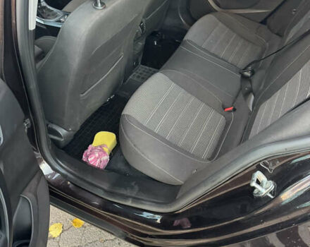 Коричневый Опель Инсигния, объемом двигателя 1.96 л и пробегом 218 тыс. км за 10700 $, фото 7 на Automoto.ua