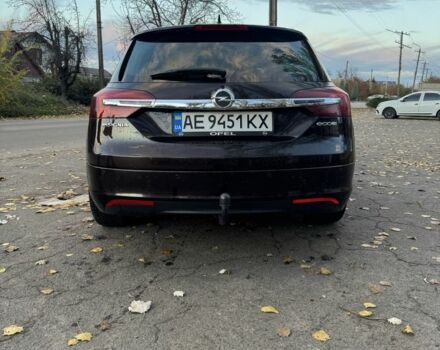 Коричневый Опель Инсигния, объемом двигателя 2 л и пробегом 218 тыс. км за 11300 $, фото 3 на Automoto.ua