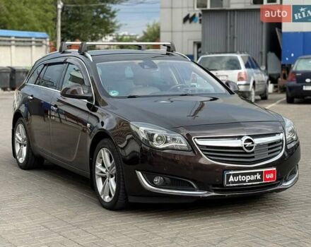 Коричневый Опель Инсигния, объемом двигателя 2 л и пробегом 203 тыс. км за 13180 $, фото 2 на Automoto.ua