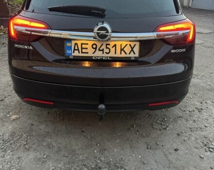 Коричневый Опель Инсигния, объемом двигателя 2 л и пробегом 218 тыс. км за 11300 $, фото 16 на Automoto.ua