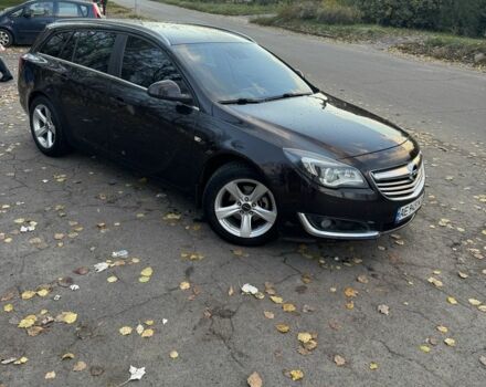 Коричневый Опель Инсигния, объемом двигателя 2 л и пробегом 218 тыс. км за 11300 $, фото 5 на Automoto.ua
