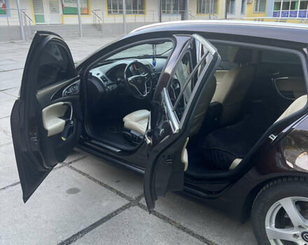 Коричневый Опель Инсигния, объемом двигателя 1.96 л и пробегом 205 тыс. км за 11500 $, фото 11 на Automoto.ua