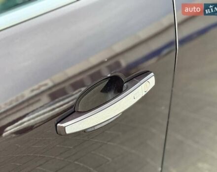 Коричневый Опель Инсигния, объемом двигателя 2 л и пробегом 203 тыс. км за 13180 $, фото 4 на Automoto.ua