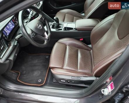 Коричневый Опель Инсигния, объемом двигателя 1.5 л и пробегом 163 тыс. км за 16000 $, фото 15 на Automoto.ua