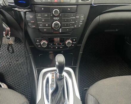 Опель Инсигния 2011 в Сумах на Automoto.ua Коричневый Опель Инсигния, объемом двигателя 2 л и пробегом 237 тыс. км за 8500 $, фото 9 на Automoto.ua