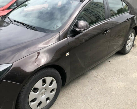 Коричневый Опель Инсигния, объемом двигателя 1.96 л и пробегом 290 тыс. км за 6600 $, фото 2 на Automoto.ua