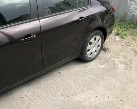 Коричневый Опель Инсигния, объемом двигателя 1.96 л и пробегом 290 тыс. км за 6600 $, фото 1 на Automoto.ua