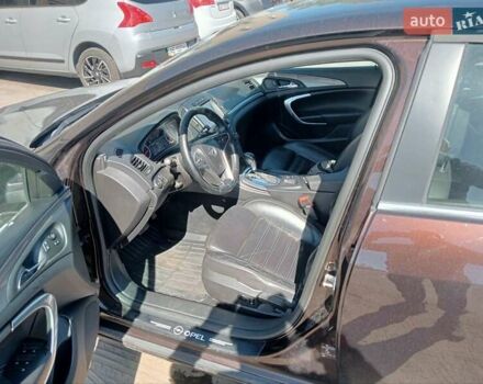 Коричневый Опель Инсигния, объемом двигателя 1.96 л и пробегом 193 тыс. км за 13700 $, фото 11 на Automoto.ua
