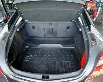 Коричневый Опель Инсигния, объемом двигателя 1.96 л и пробегом 193 тыс. км за 13700 $, фото 4 на Automoto.ua