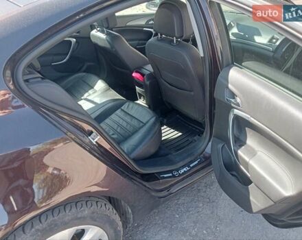 Коричневый Опель Инсигния, объемом двигателя 1.96 л и пробегом 193 тыс. км за 13700 $, фото 17 на Automoto.ua