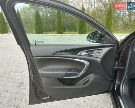 Коричневый Опель Инсигния, объемом двигателя 1.6 л и пробегом 158 тыс. км за 13800 $, фото 18 на Automoto.ua